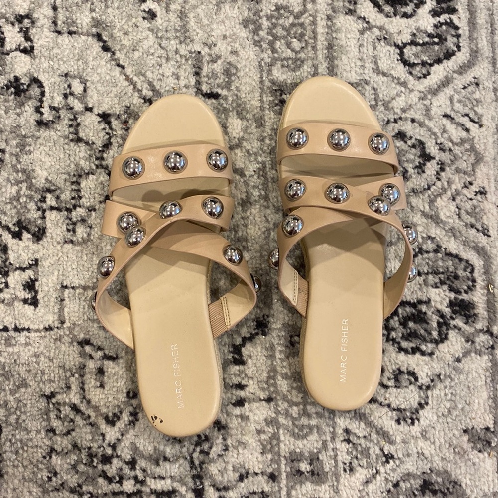 Marc fisher nude sandals